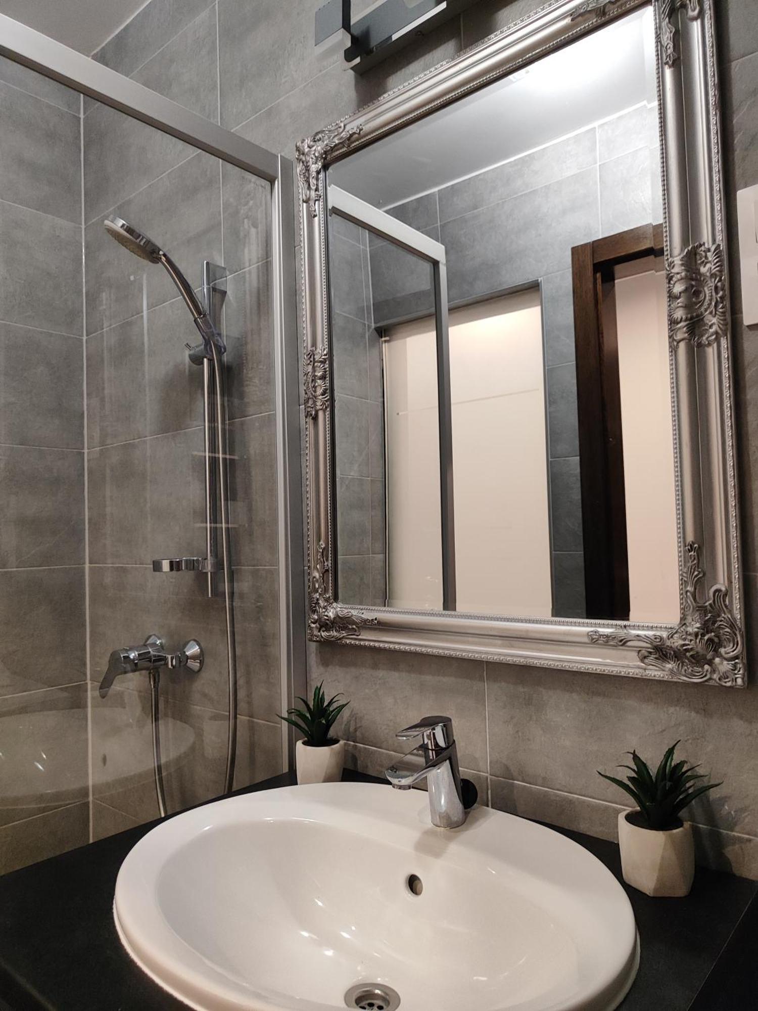 Secret Apartman Eger Ngoại thất bức ảnh